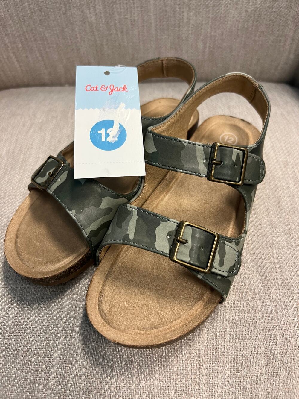 NWT Toddler Girls Cat & Jack Green Reagan Camo Print Sandals - Size 12